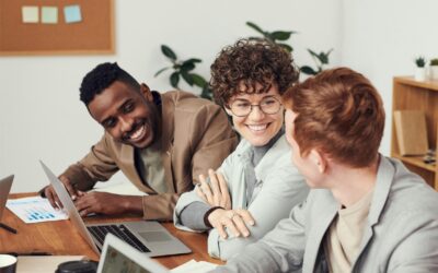 Comment Créer des Guides Ultime : Contenus Longs et Complets pour Établir Votre Expertise